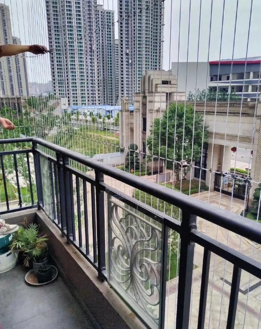 隐形防护网厂家